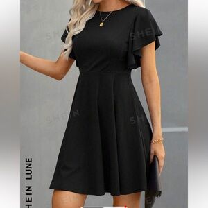 NWOT SHEIN Lune Solid Butterfly Sleeve A-Line Dress
